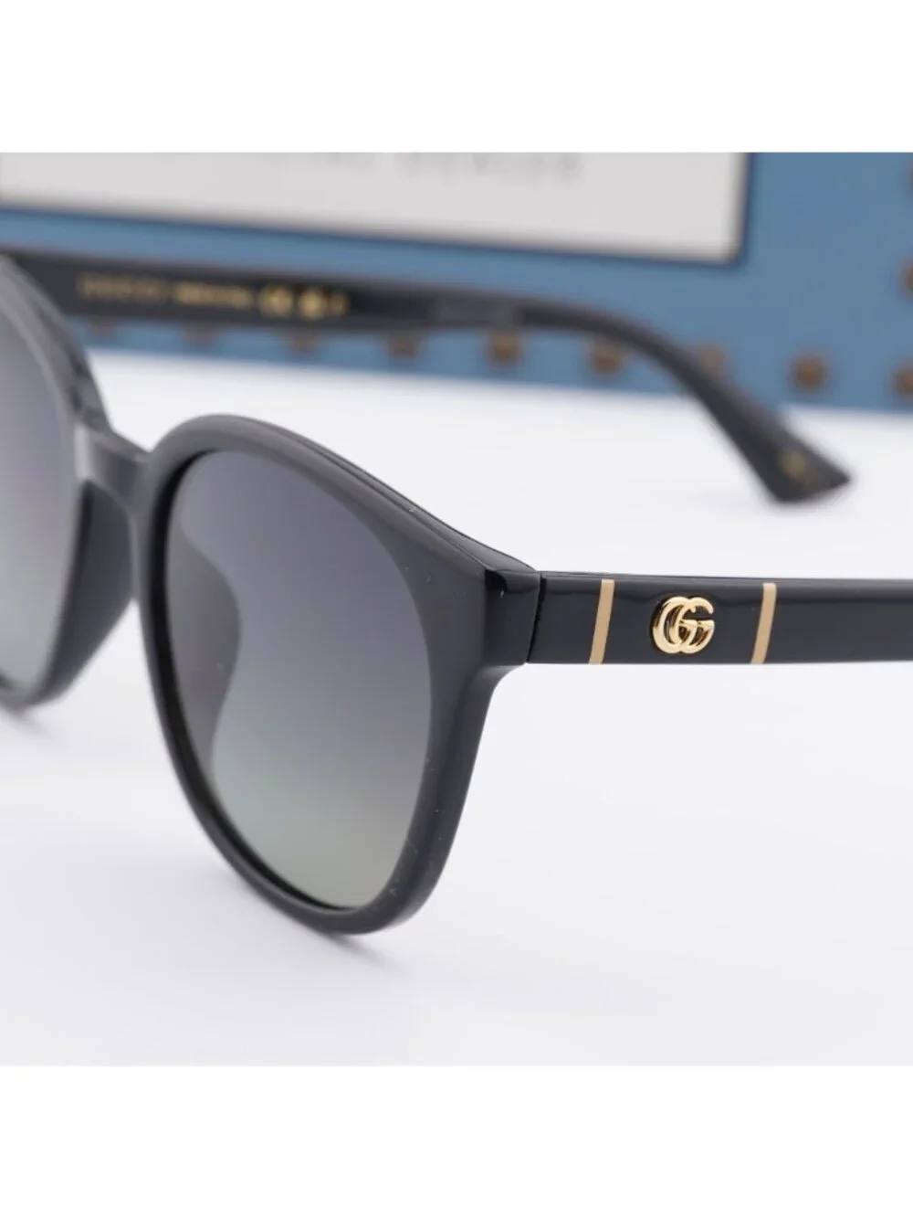Gucci model gg1122sa